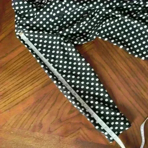 Women’s Classic black and white polka dot long sleeved blouse size extra large - Picture 7 of 8